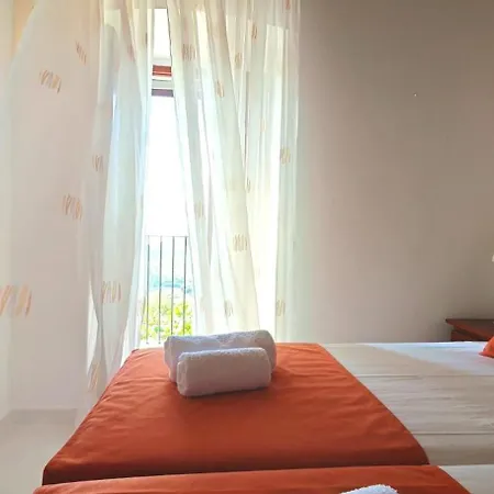 Smoquizza * Smokvica (Korcula)