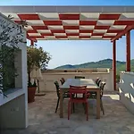 Vila Smoquizza *