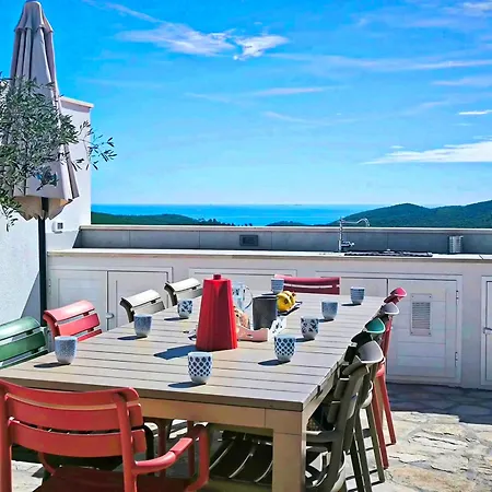 Smoquizza Villa