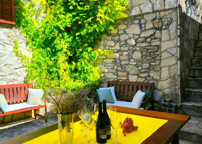 Smoquizza * Smokvica (Korcula)