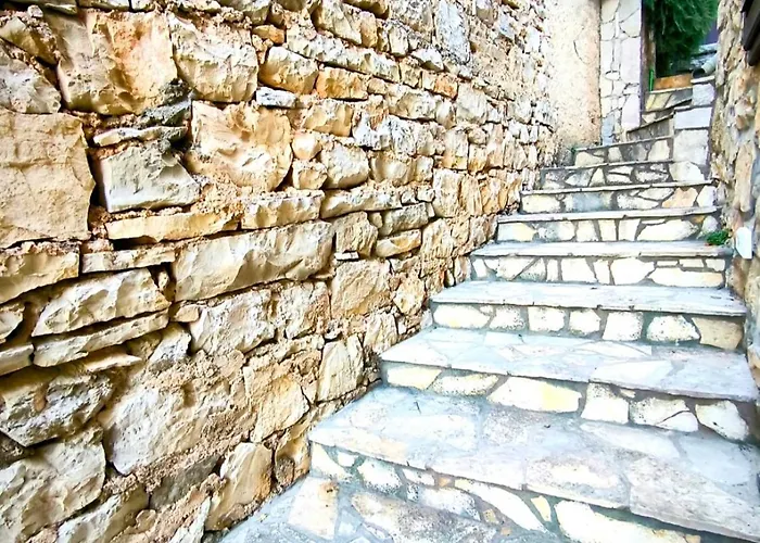 Smoquizza Smokvica (Korcula)