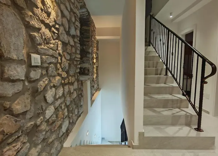 Smoquizza Smokvica (Korcula)